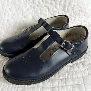 Footmates Sherry BTS 2731 Leather T-Strap Mary Jane Navy School Shoe Girls 2.5